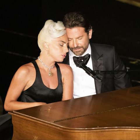 Lady Gaga en Bradley Cooper performen Shallow tijdens de Oscars 2019