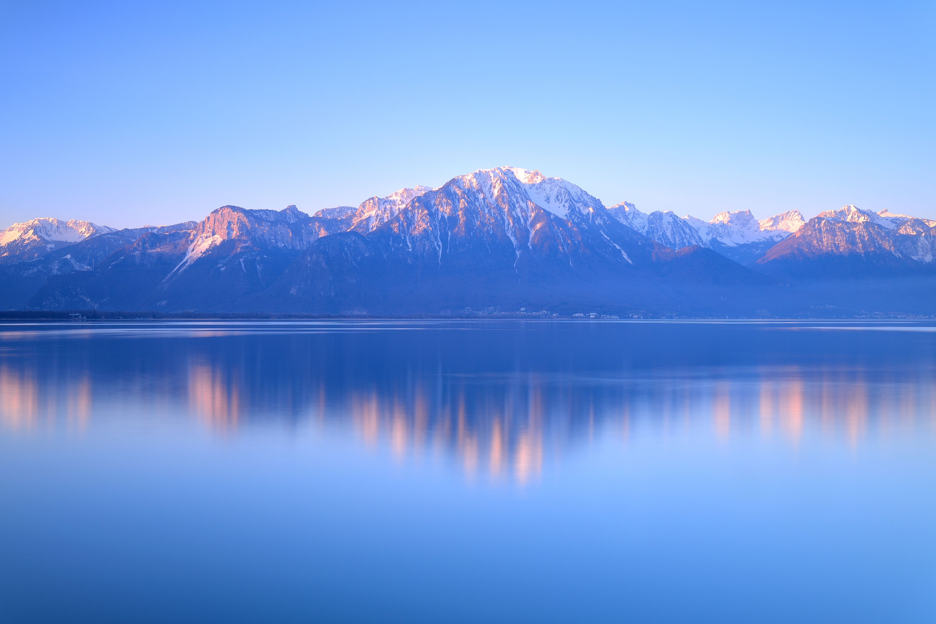 Backpage Lake Geneva