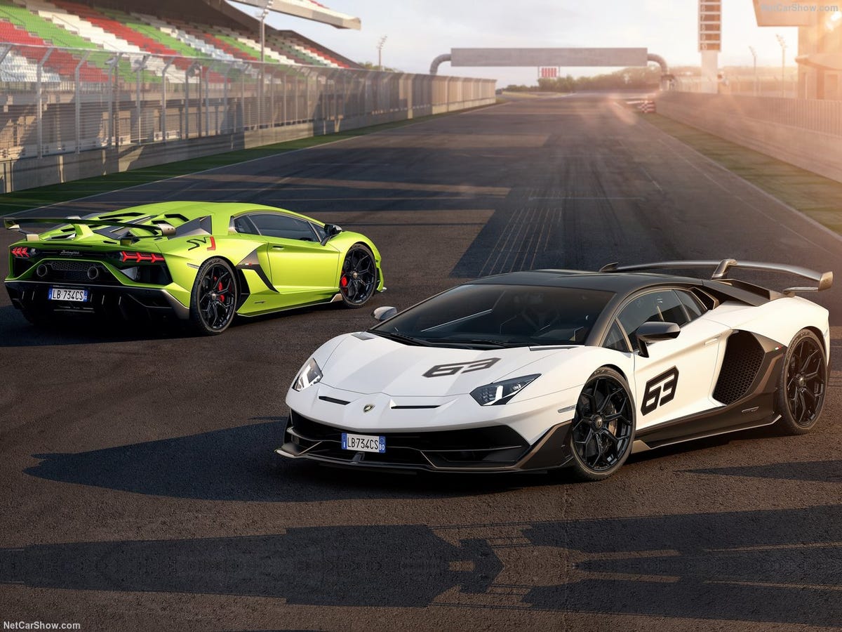 Lamborghini Recalls Aventador SVJ Because It Might Trap You