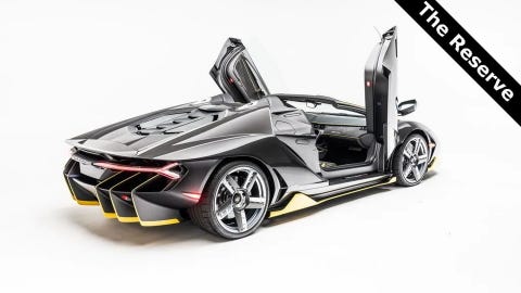 Uno de los solo 20 Lamborghini Centenario Roadster está en venta