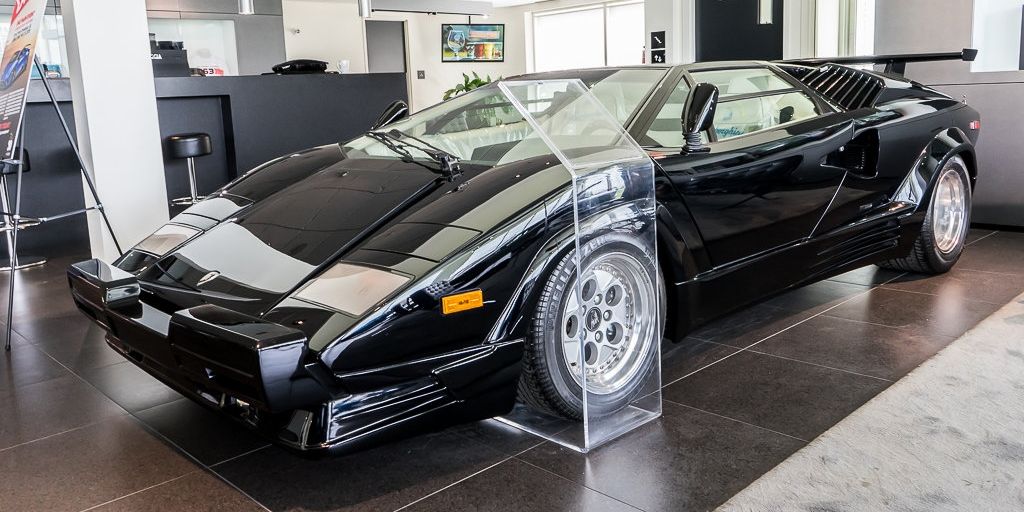 Venden este Lamborghini Countach con apenas 135 kilómetros