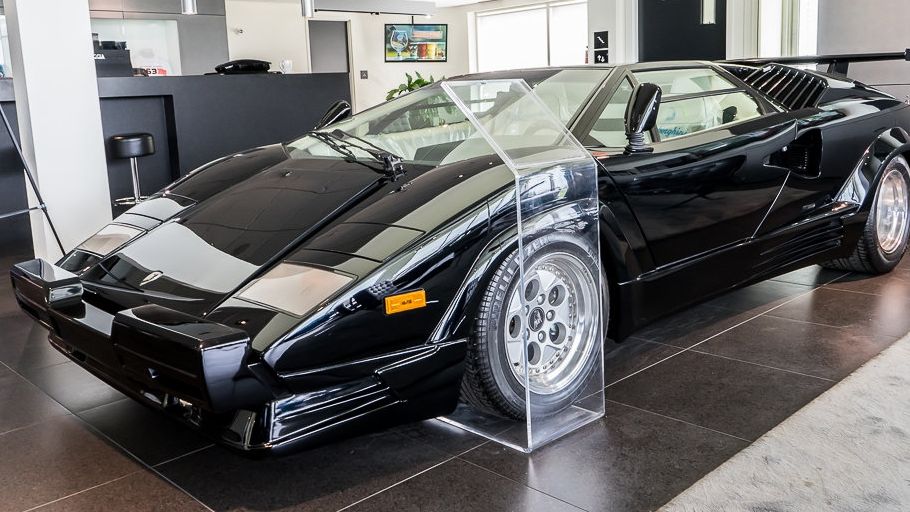 Venden este Lamborghini Countach con apenas 135 kilómetros