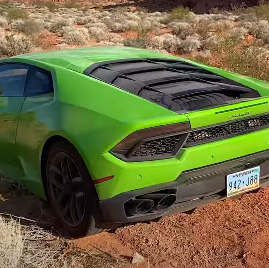 Encuentran un Lamborghini Huracan abandonado en el desierto de Las Vegas