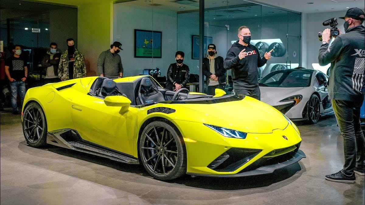 Un youtuber crea su propio Lamborghini Huracán Aperta y este es el resultado