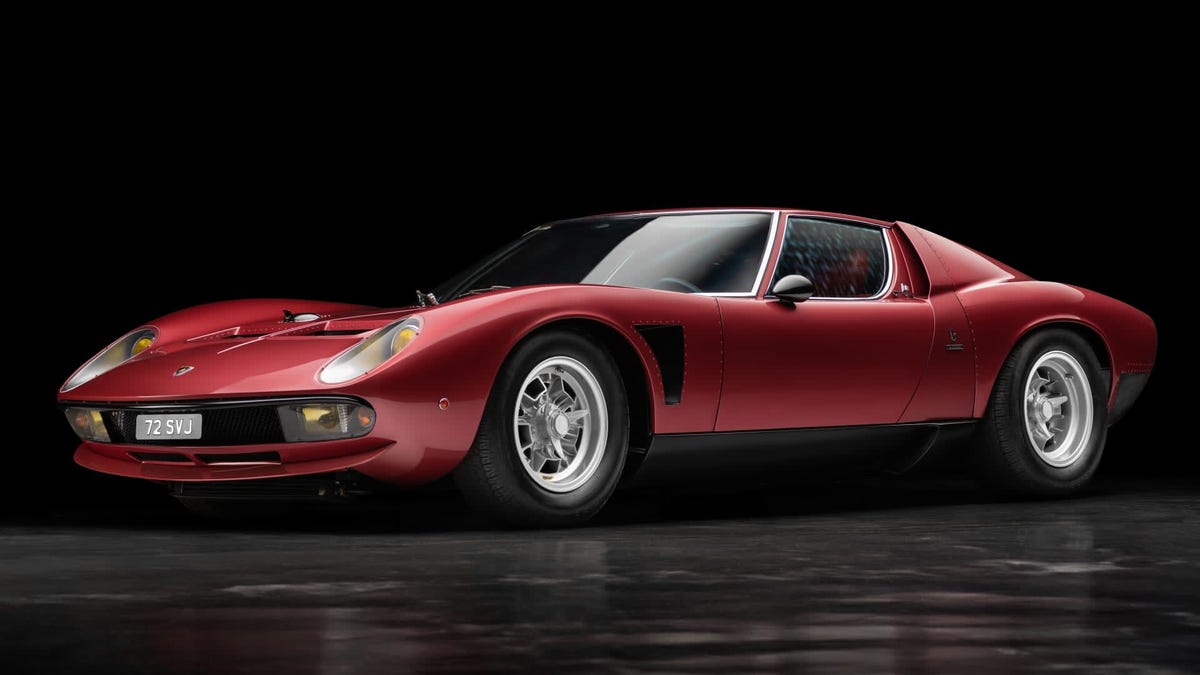 Uno de los 3 Lamborghini Miura SVJ que existen está en venta