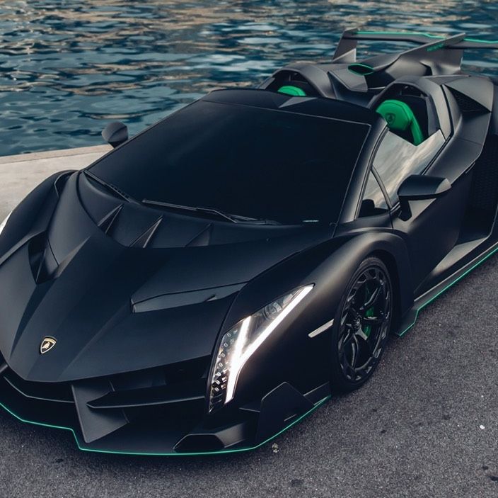 Este Lamborghini Veneno espera venderse por 5 millones de euros