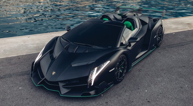 Este Lamborghini Veneno espera venderse por 5 millones de euros