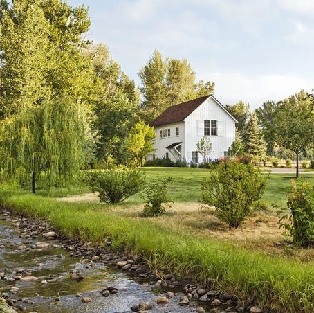 Landscapers in Denver