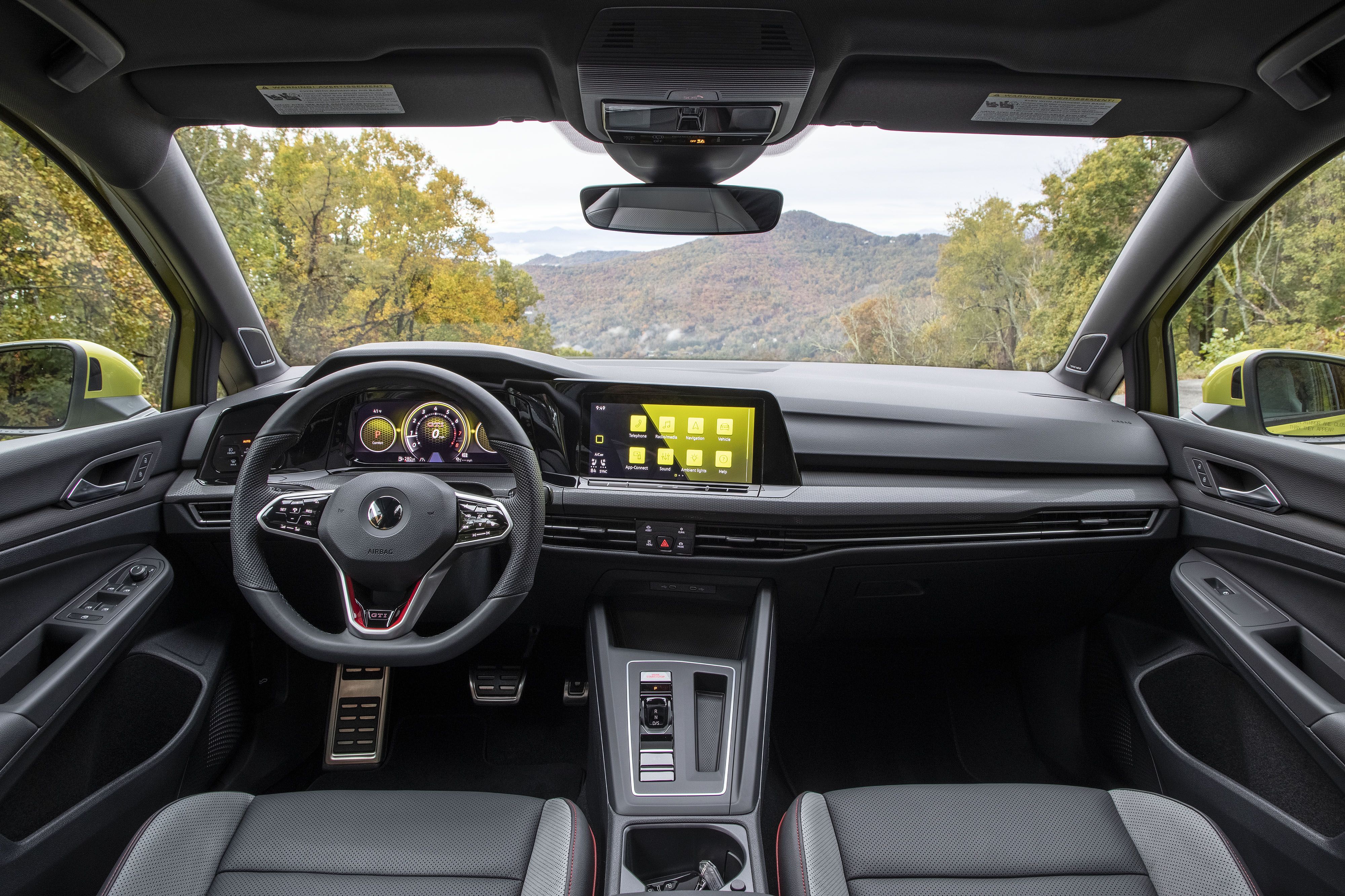 Wards 10 Best Interior for the 2022 Volkswagen Golf GTI