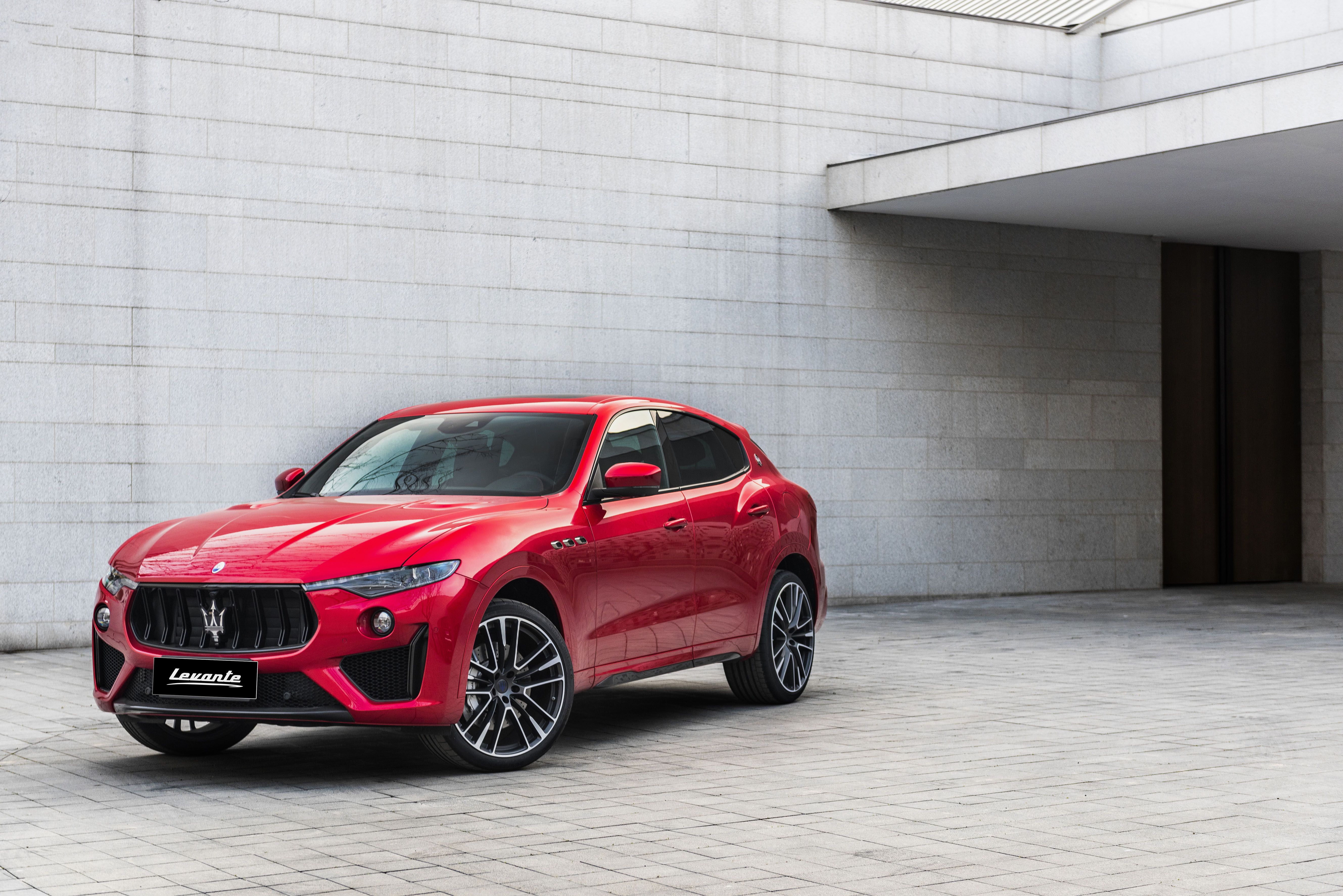 The 2020 Maserati Levante Trofeo Is Darn Near a Ferrari SUV