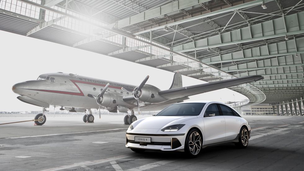 Hyundai Ioniq 6 Wants to Take on Tesla Model 3