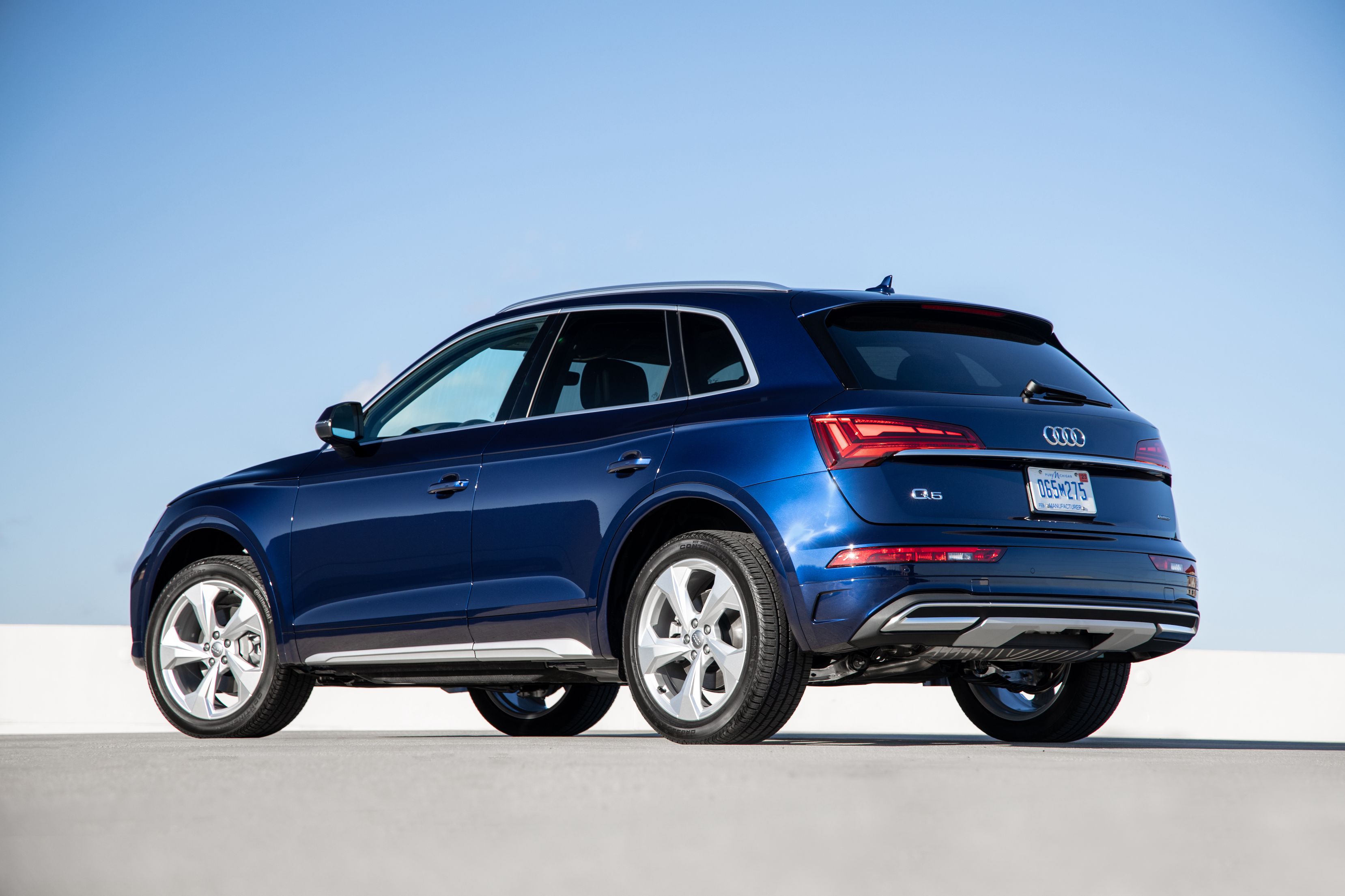 Audi Q5 Review For Sale Colours Interior Specs  News  CarsGuide