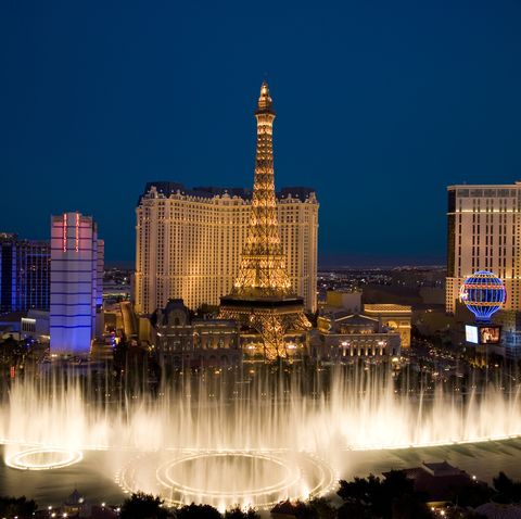 usa, las vegas, nevada, view of bellagio fountain, bally's and paris casinos