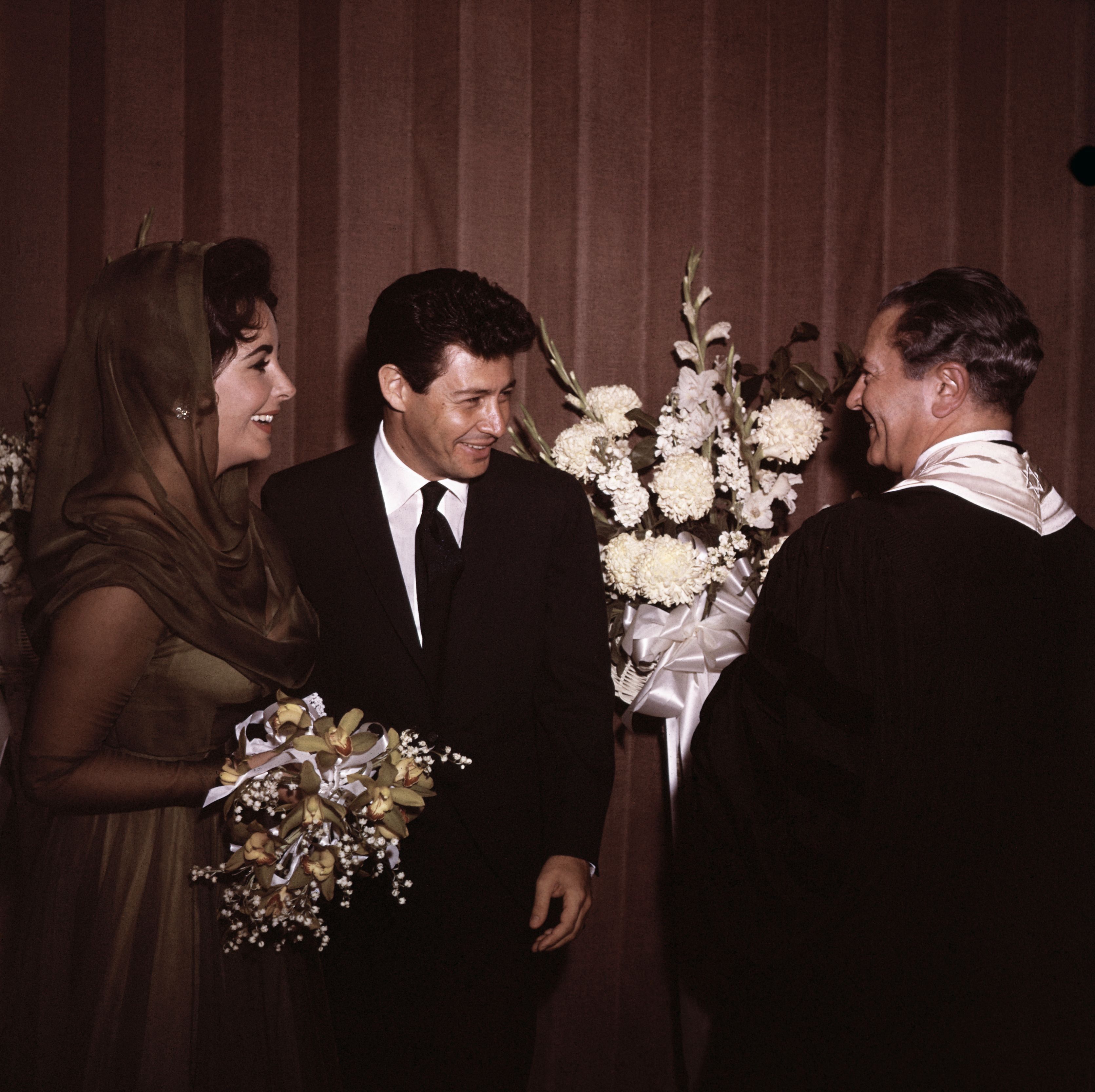 40 Vintage Celebrity Weddings Photos From The 1950s