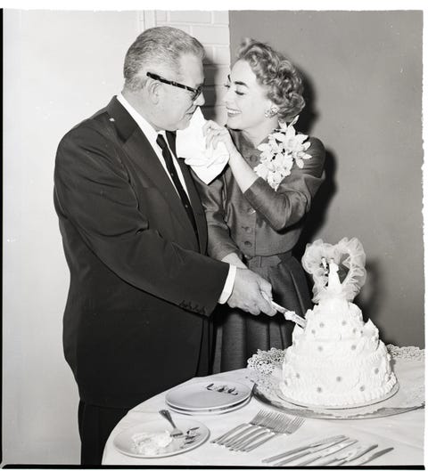 Joan Crawford, New Husband Cut Cake