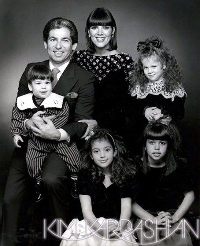 See All The Kardashian Family Christmas Cards