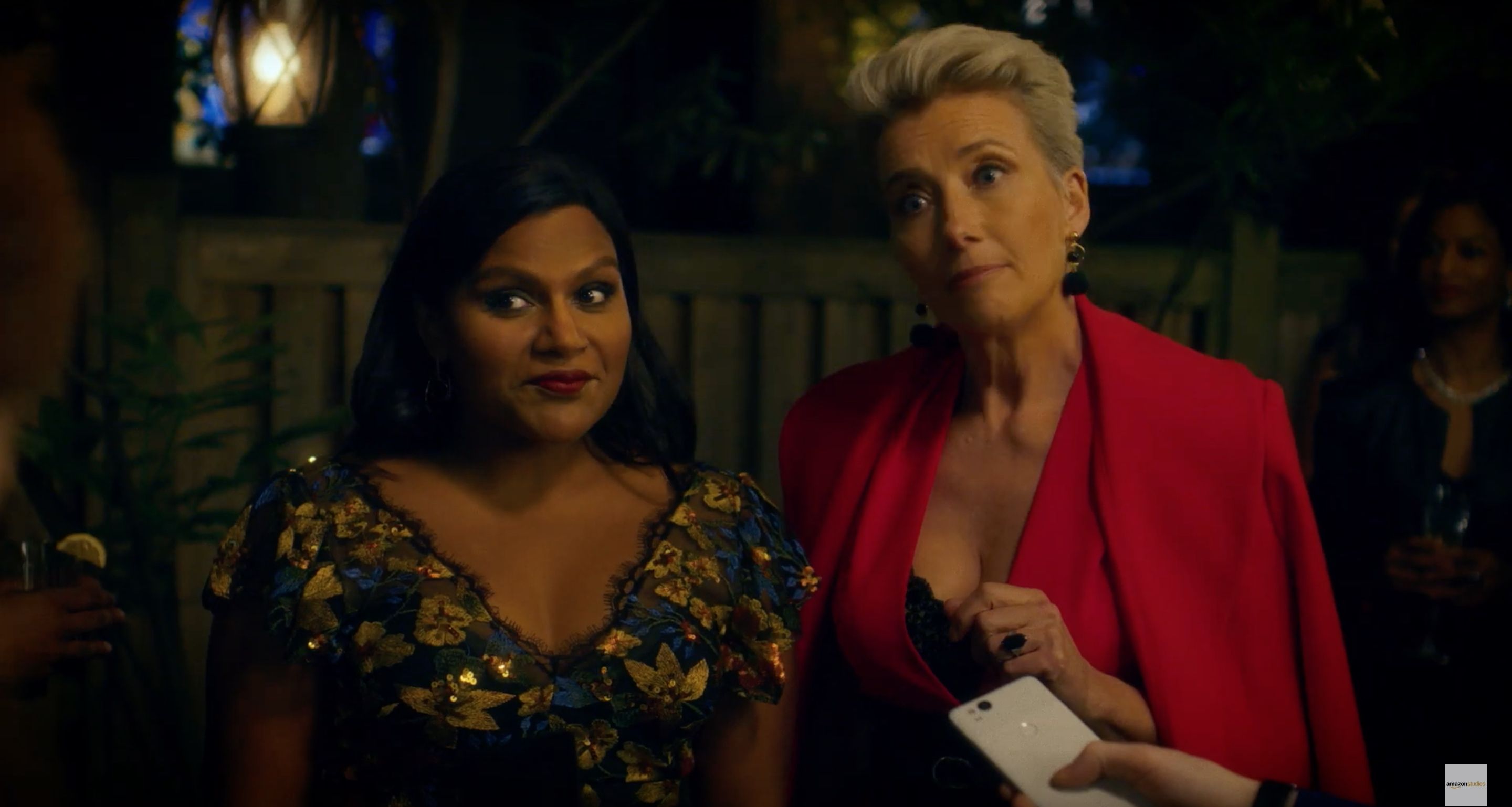 Mindy Kaling Y Emma Thompson En El Trailer De Late Night Comedias 2019