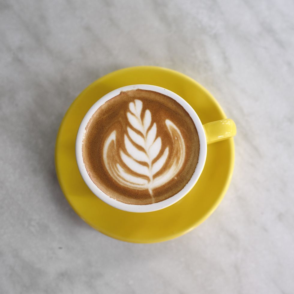 How to Make a Classic Latte at Home