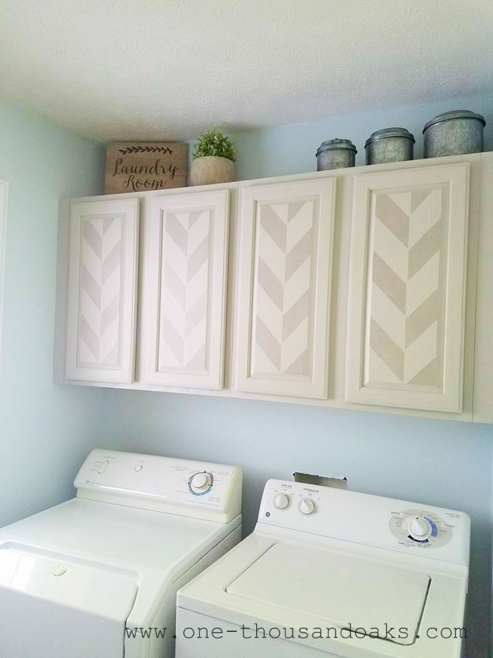 24 Best Laundry Room Ideas Clever, How To Install Laundry Room Cabinets