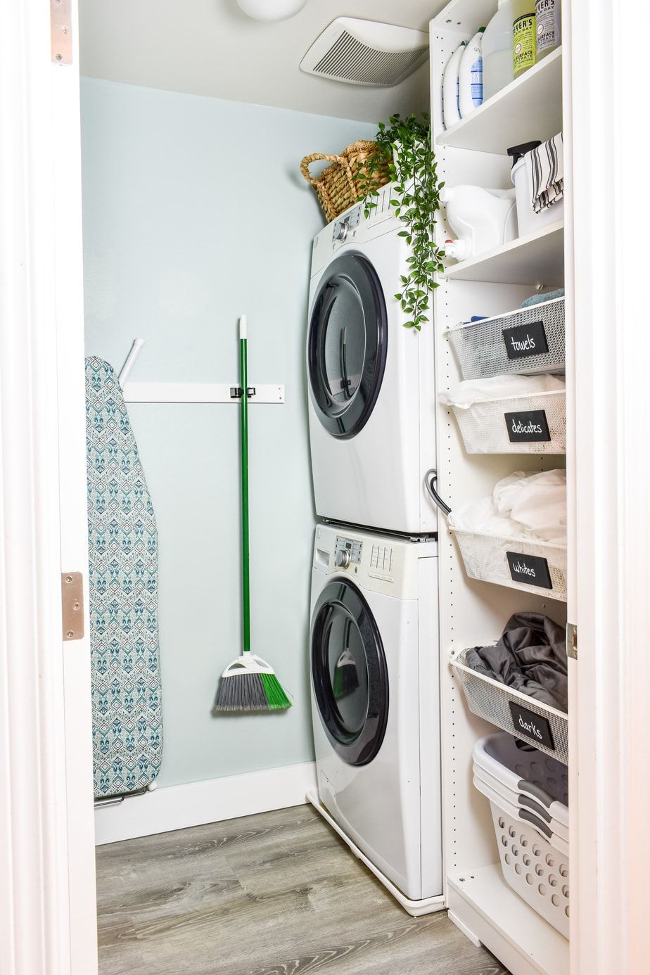 27 Clever Laundry Room Ideas How To, Laundry Shelving Ideas