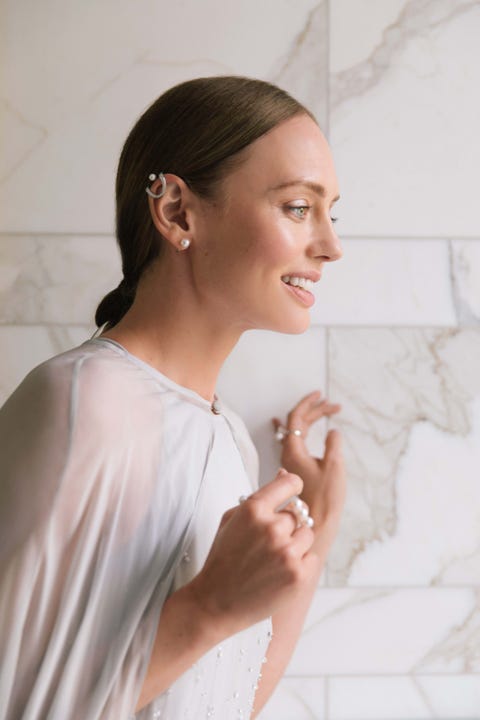 laura haddock