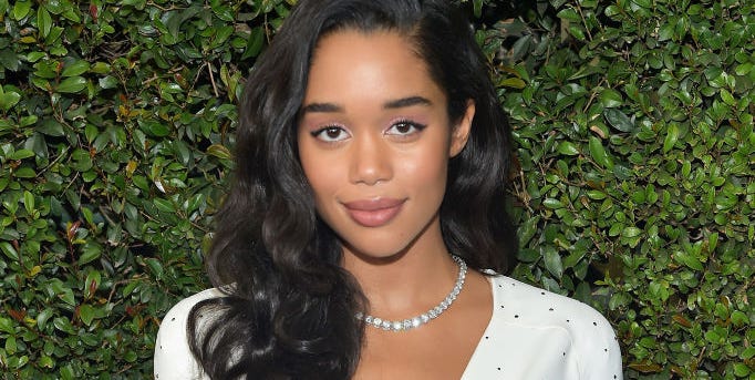 All Critics' Choice Awards 2019 Red Carpet Celebrity Dresses & Looks