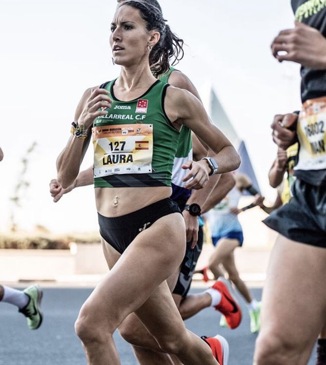 laura méndez, atleta del playas de castellón que ha conseguido la mínima olímpica en su debut en un maratón