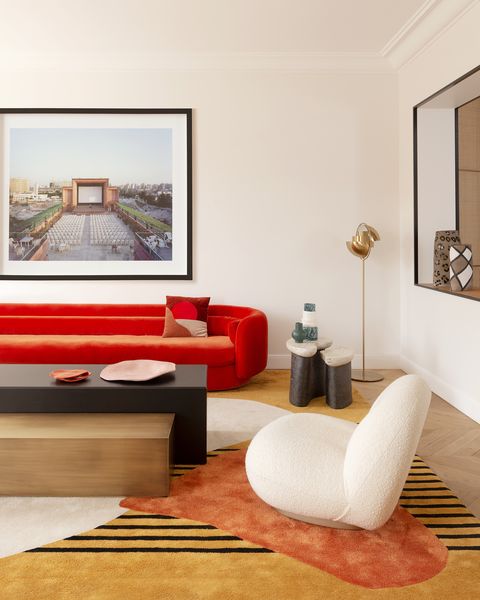 Bright and colourful Paris home from ELLE Decoration April 2020