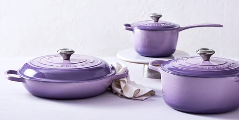 Lid, Violet, Purple, Tureen, Cookware and bakeware, Lilac, Dishware, Teapot, Ceramic, Stock pot, 