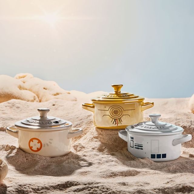 le creuset star wars collection - williams sonoma