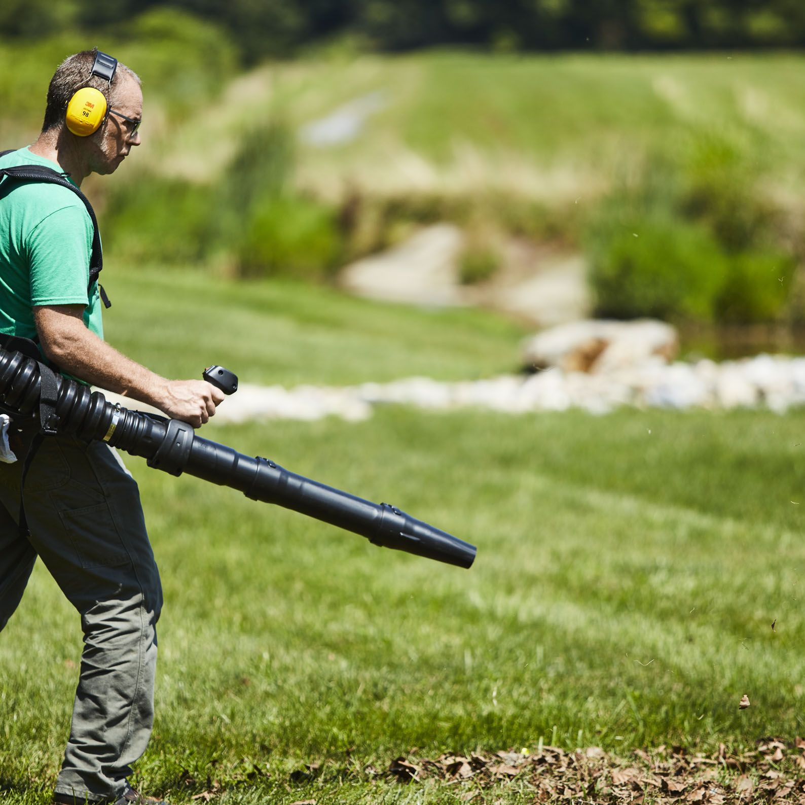 Our Editors Tested the Very Best Leaf Blowers You Can Buy