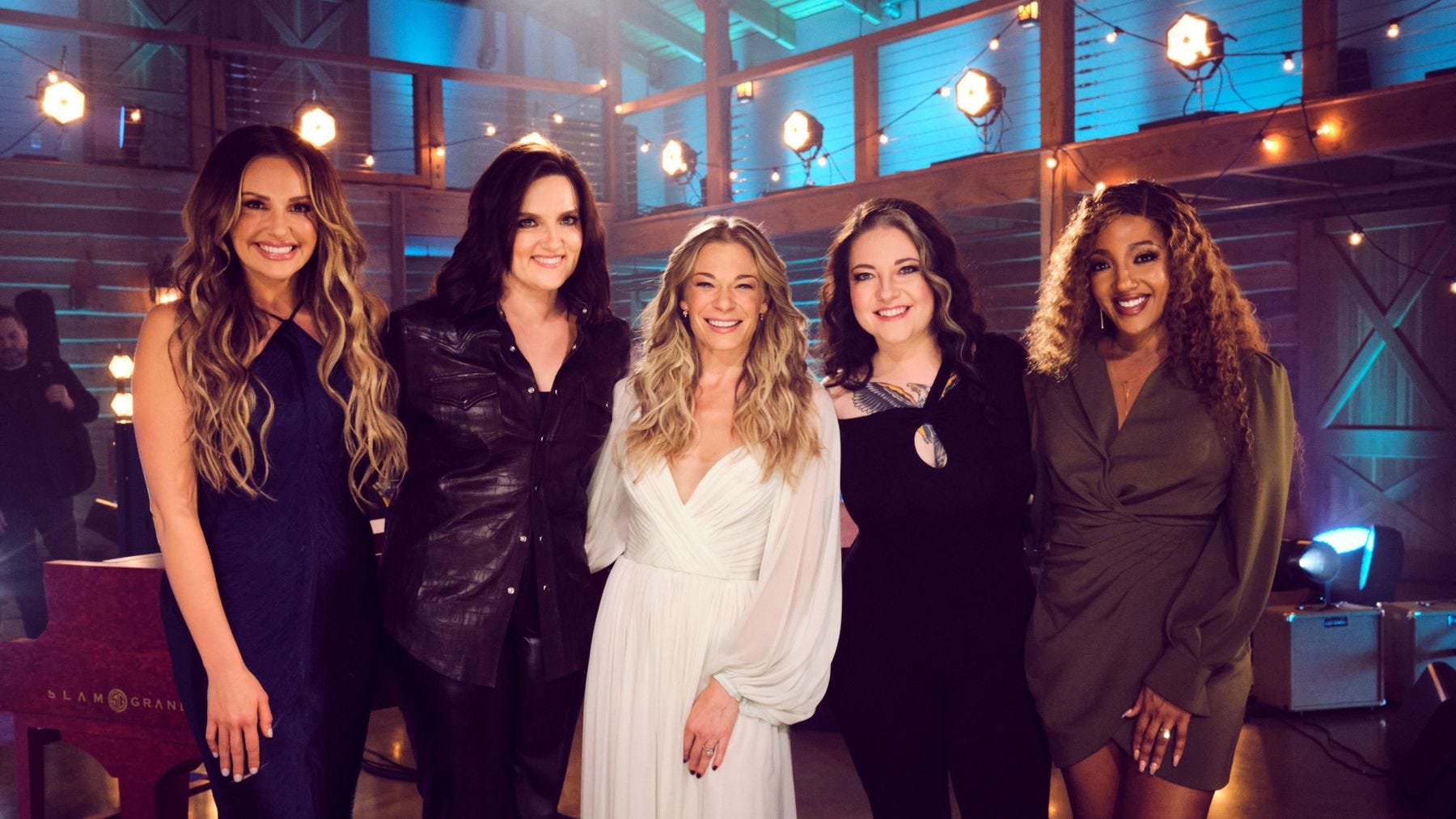 LeAnn Rimes Fans Are Already Calling This Major Collab With Country Powerhouses 