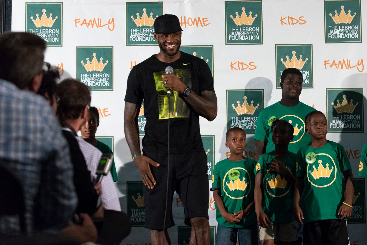 Lebron James Donates Bikes To Students In Akron lebron james donates bikes to students