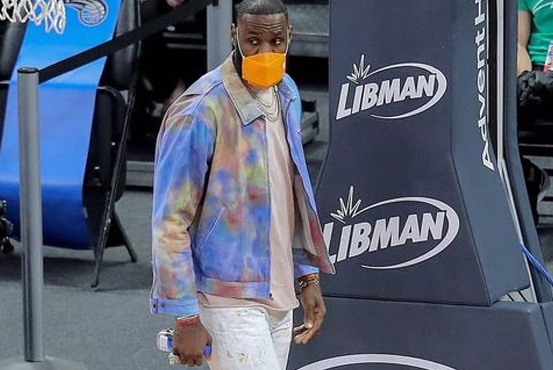 LeBron James Wore an Incredible Jacket That Only Cost $105