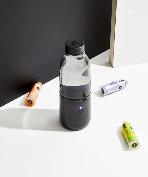 Lifefuel S Smart Water Bottle Adds Healthy Vitamins And Flavor