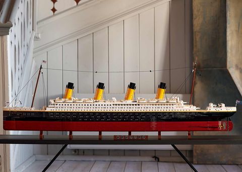 歷史迷必收超壯觀lego！「鐵達尼號」樂高組超過9000個零件，等比縮小神還原史實細節