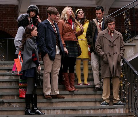 blake lively, chace crawford, ed westwick, leighton meester and penn badgley on location for "gossip girl"   november 27, 2007