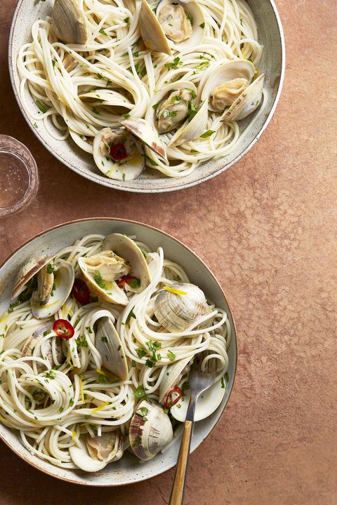 lent recipes clams, chile, and lemon spaghetti