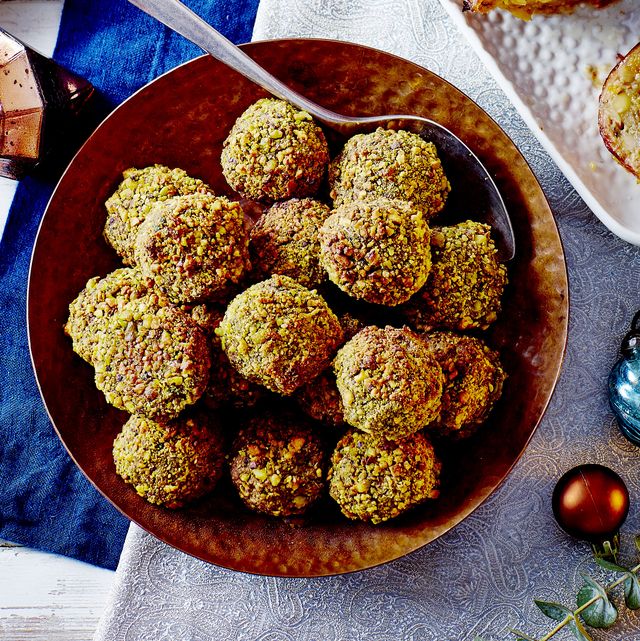 vegetarian christmas recipe lentil and nut stuffing balls