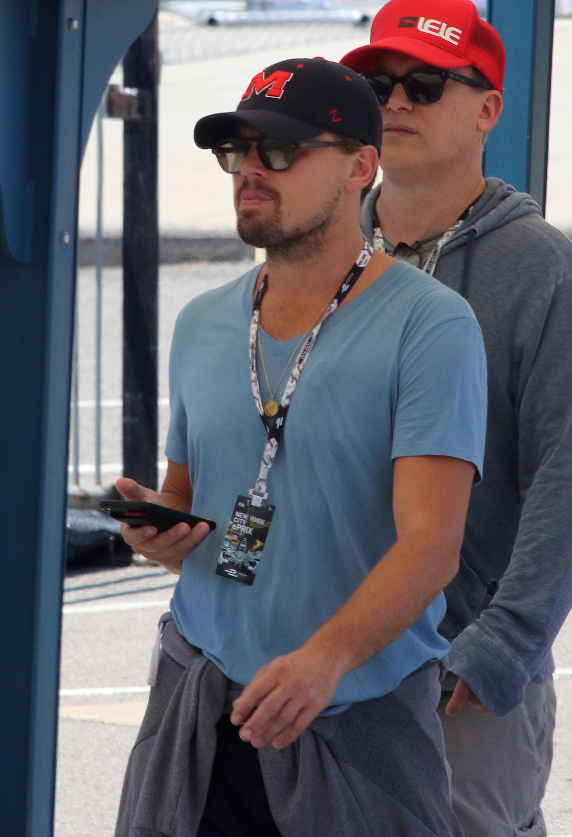 Literally Just 8 Photos Of Leonardo Dicaprio And His Dad Bod Out In Nyc 