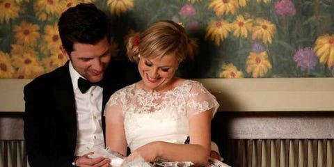 leslie knope, parks and recreation, wedding, married, married couple, couple, happy couple,