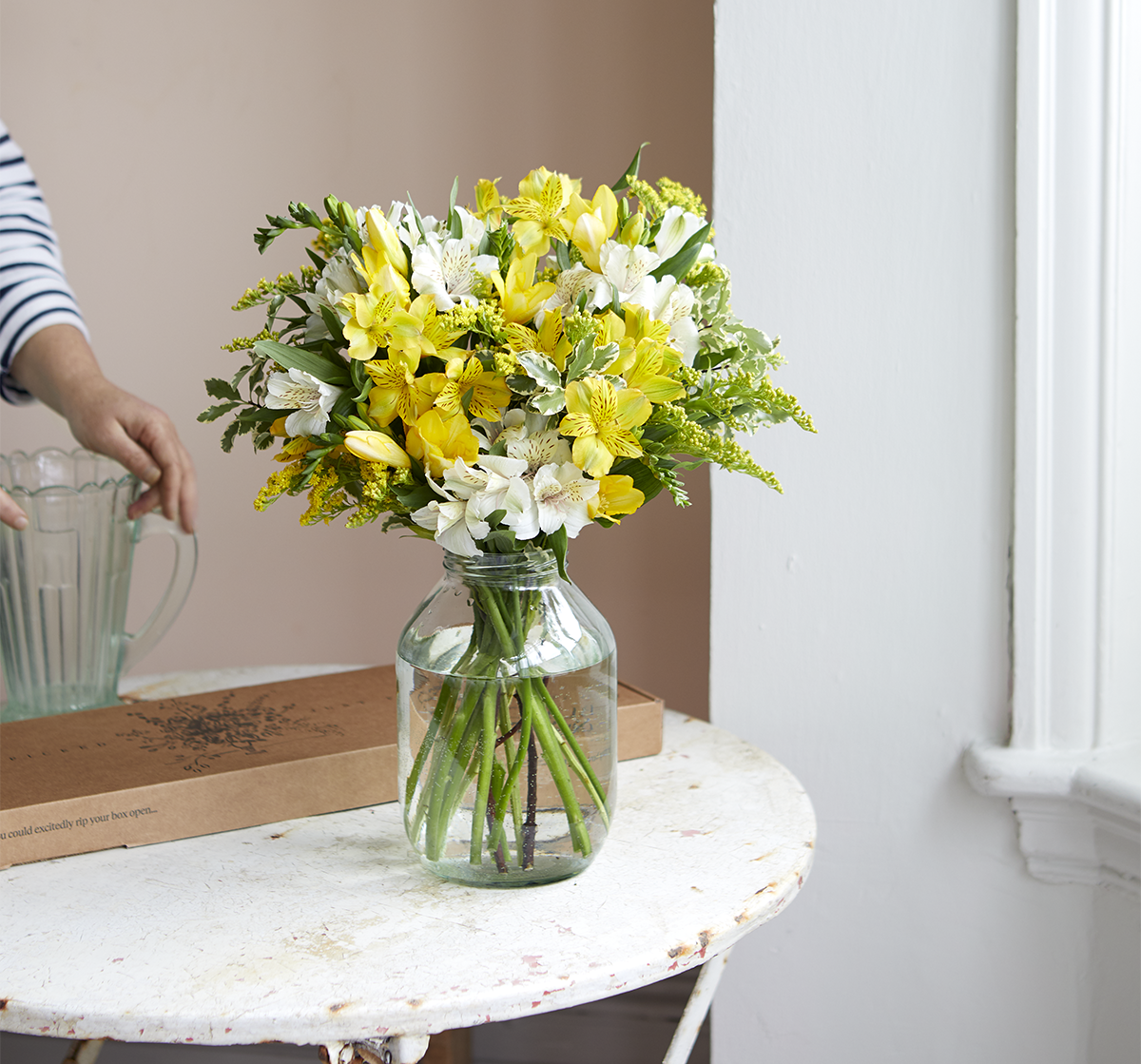 mothers day letterbox flowers