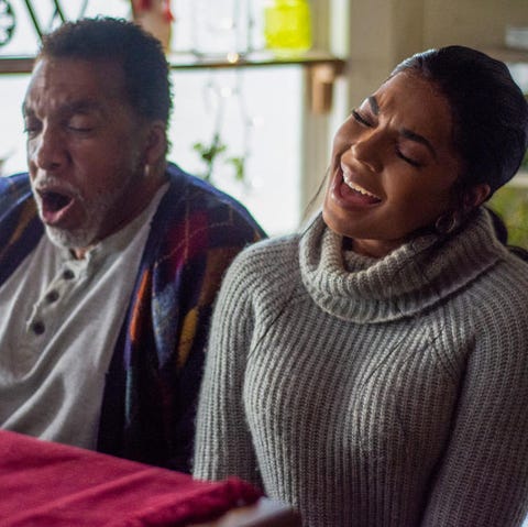 Download Lifetime Christmas Movies 2019: Schedule, Cast Lists, and "It's a Wonderful Lifetime" Movie Details