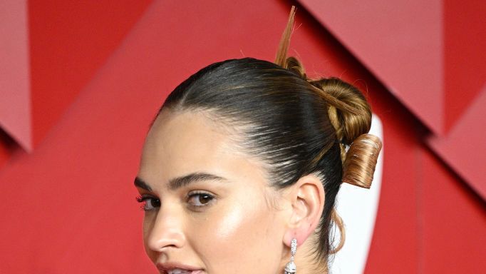 Lily James's hair bow at the British Fashion Awards was pure art