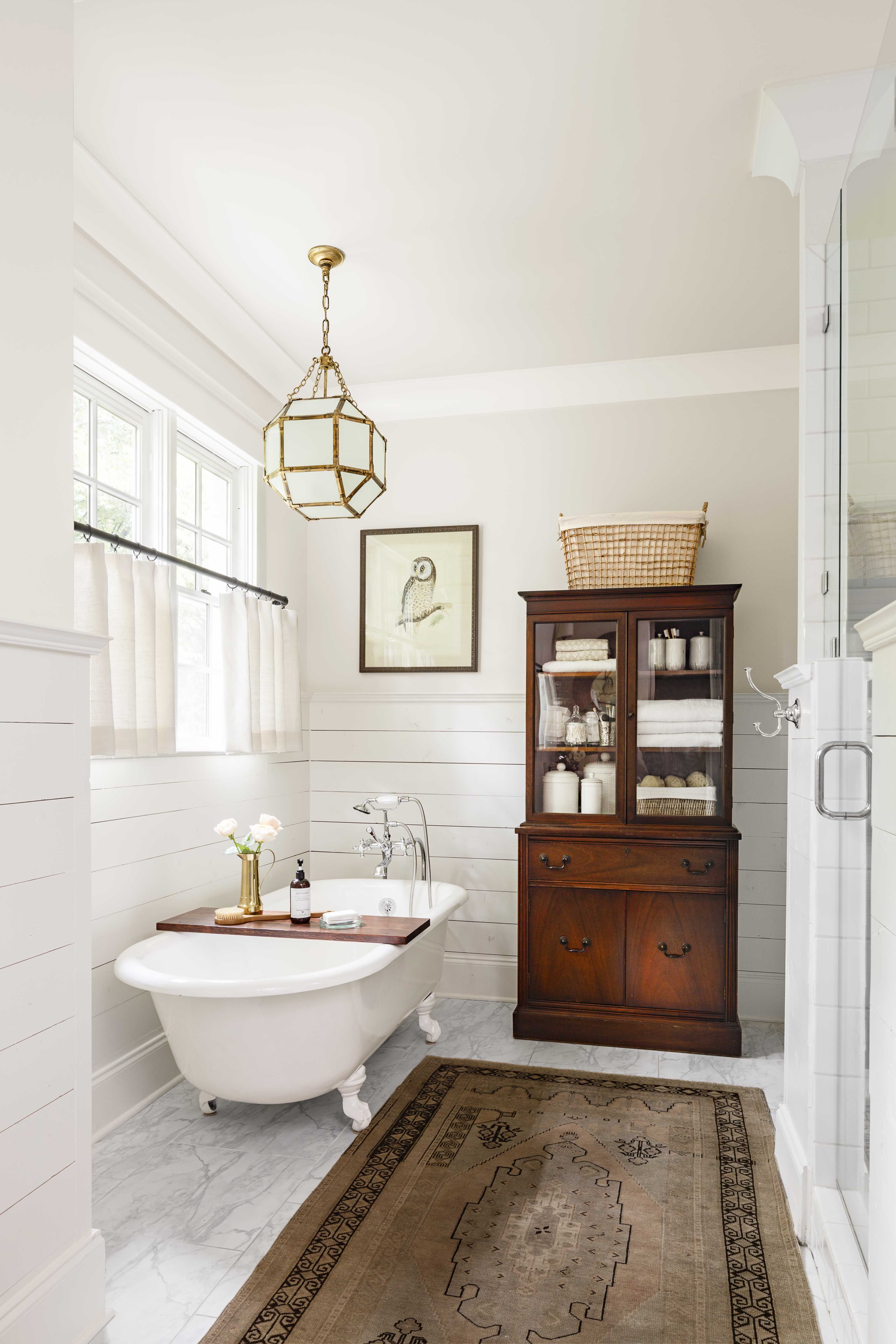 25 Best Bathroom Paint Colors Popular, What Is The Most Popular Paint Color For Bathrooms