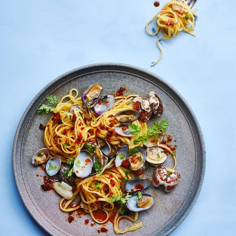 linguine vongole linguine vongole