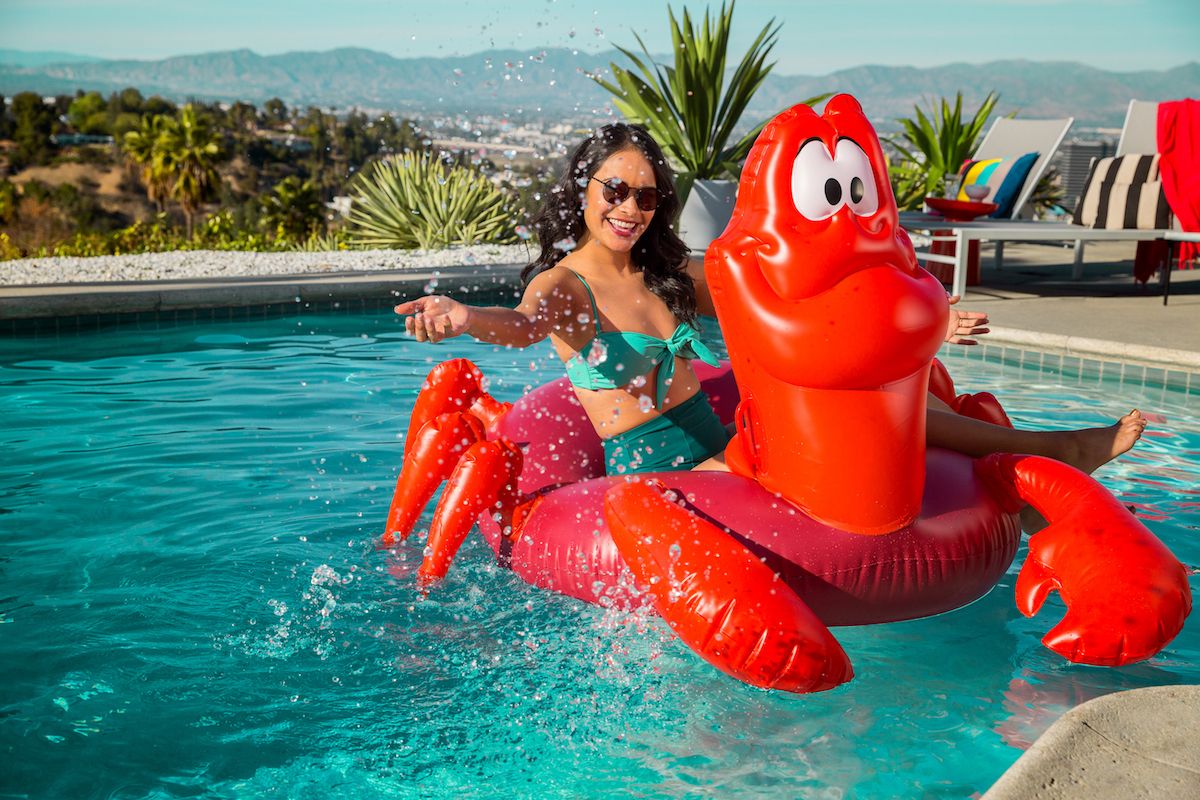 the little mermaid pool toys