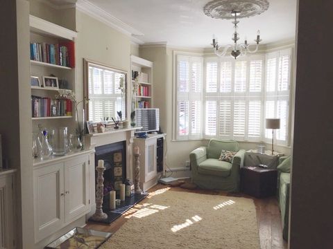 Long Narrow Living Room Transforms, How To Decorate Long Narrow Living Room