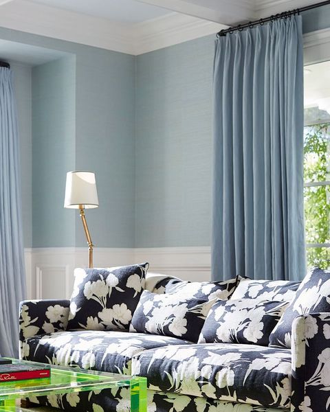 15 Best Living Room Curtain Ideas, Best Curtains For Light Green Walls