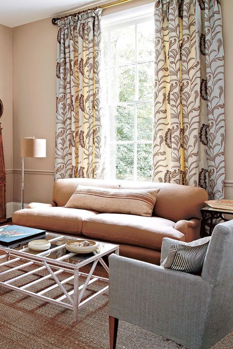 26 Best Living Room Curtain Ideas, Small Living Room Window Ideas